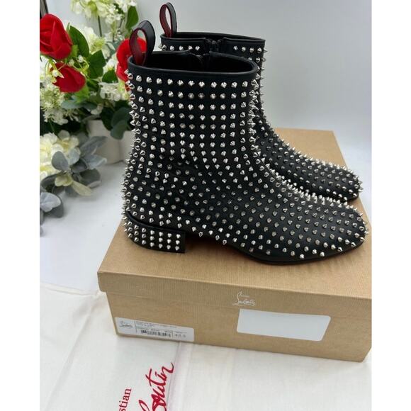 Men\'s Christian Louboutin SPIKEASY studded leather ankle boots size 42.5 main image 11